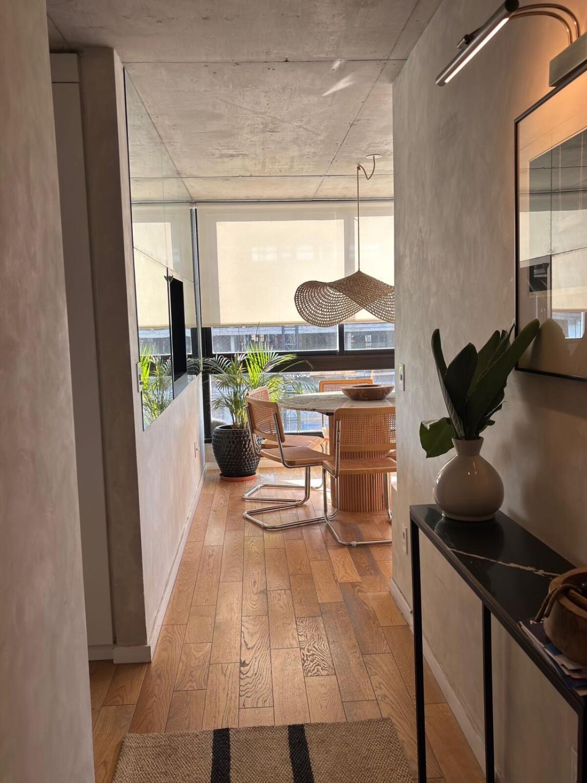 Sobre El - Lakefront Apartamento *